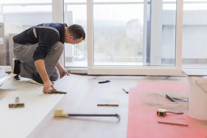 Local Handyman Group Franchise Worker