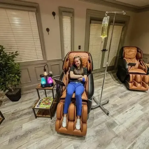 Revival IV Lounge Franchise client getting vitamin infusion therapy